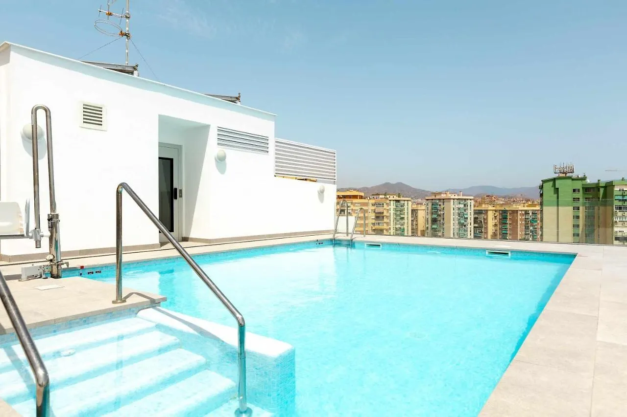 Cosmopolitan Loft & Malaga Beach Apartment